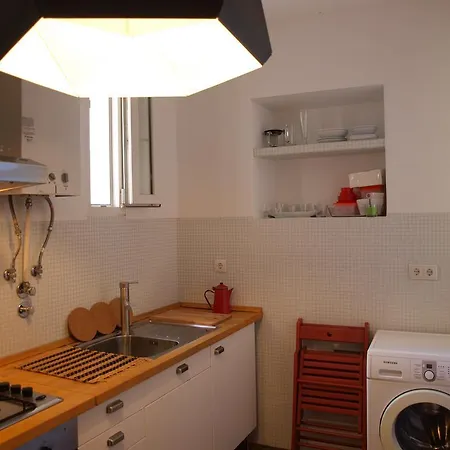 Apartamento Bairro Alto / Chiado Neighborhood.